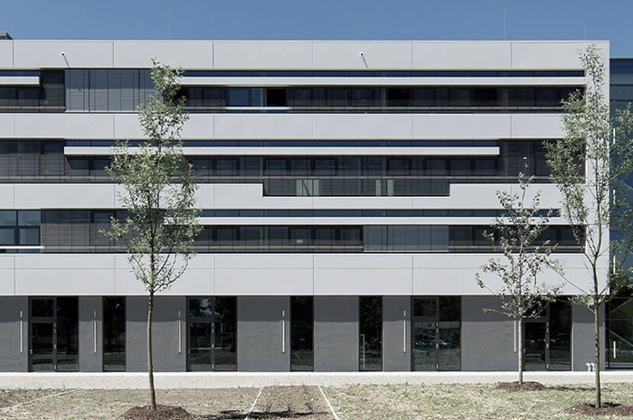 廠房?jī)?nèi)辦公室裝修吊頂消防設(shè)施能遮擋嗎？