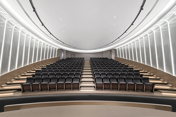 辦公室精裝修中期驗收是在什么時候？