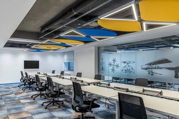 新辦公室裝修完畢后氣味大該怎么處理？